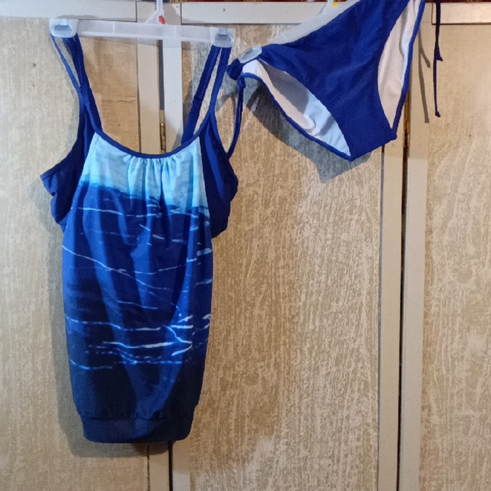 Elegant Blue Swim Sarong for Women